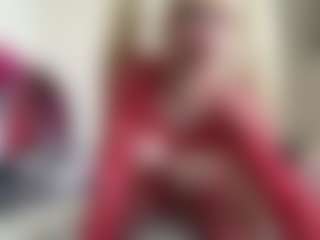 bratzdollchloe's Live Sex Cam Show