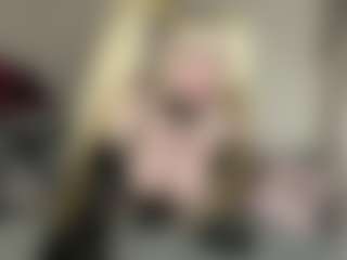 Live cam show with bratzdollchloe - Big Tits on madthumbs