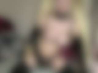 bratzdollchloe's Live Sex Cam Show