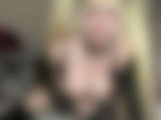 Show live cam dengan bratzdollchloe - HD di Camsoda