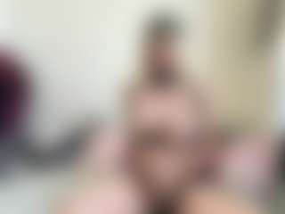 Live cam show with bratzdollchloe - White on CamSextacy | united states