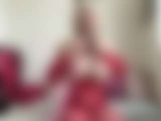 Live cam show with bratzdollchloe - Portuguese on camwithhim.com