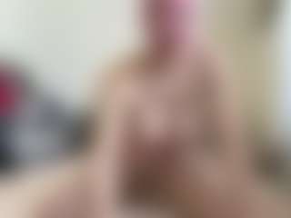 bratzdollchloe's Live Sex Cam Show
