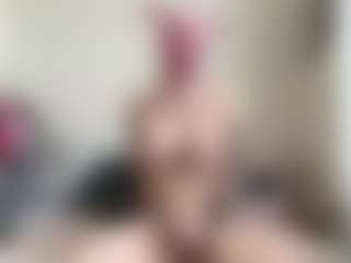 bratzdollchloe's Live Sex Cam Show