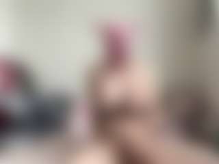 Live cam show with bratzdollchloe - White on alttransgirls | united states