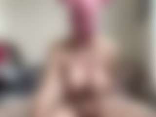 Live cam show with bratzdollchloe - Drinking on fuklive.com