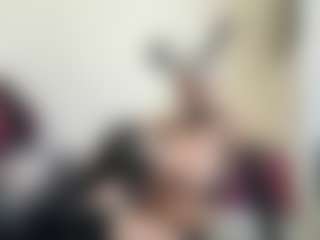 bratzdollchloe's Live Sex Cam Show