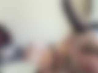 Live cam show with bratzdollchloe - Tattoos on Camsoda