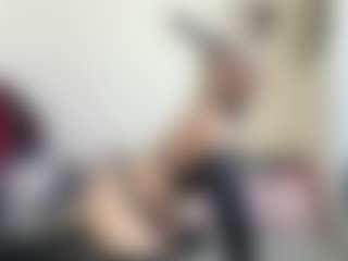 bratzdollchloe's Live Sex Cam Show