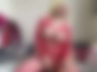 bratzdollchloe's Live Sex Cam Show