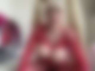 bratzdollchloe's Live Sex Cam Show