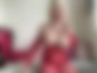 bratzdollchloe's Live Sex Cam Show