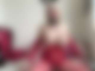 bratzdollchloe's Live Sex Cam Show