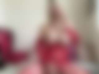 bratzdollchloe's Live Sex Cam Show