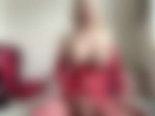 bratzdollchloe's Live Sex Cam Show