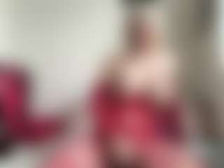 bratzdollchloe's Live Sex Cam Show