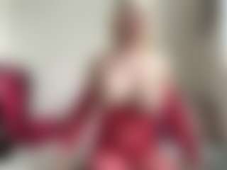 bratzdollchloe's Live Sex Cam Show