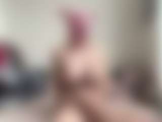 bratzdollchloe's Live Sex Cam Show
