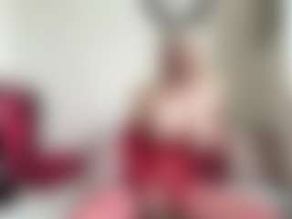 Live cam show with bratzdollchloe - White on xplaylive.com | united states