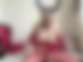 bratzdollchloe's Live Sex Cam Show