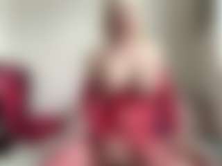 bratzdollchloe's Live Sex Cam Show