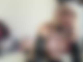 Live cam show with bratzdollchloe - Uk on SpankPalCams | united states