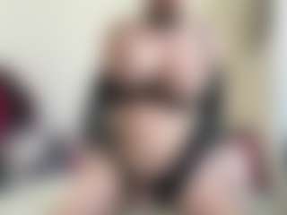 bratzdollchloe's Live Sex Cam Show