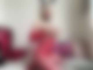 Live cam show with bratzdollchloe - Lean on Camming Site