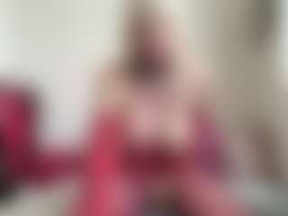 Live cam show with bratzdollchloe - Lean on SpankPalCams