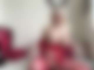 Live cam show with bratzdollchloe - Lean on Dare Cams