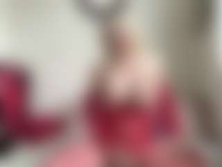 bratzdollchloe's Live Sex Cam Show