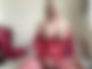 Live cam show with bratzdollchloe - Blonde Hair on Uber Horny
