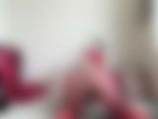 Live cam show with bratzdollchloe - Tease on Nude Chat * 1 On 1 Webcam Sex * Live Cam Show