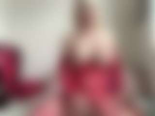 Live cam show with bratzdollchloe - Big Tits on Uber Horny