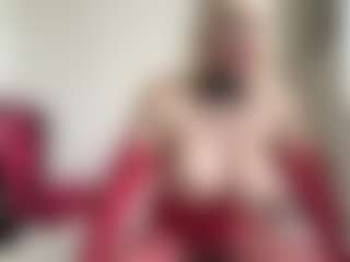 Live cam show with bratzdollchloe - White on Camsoda | united states