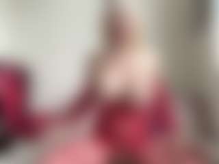 bratzdollchloe's Live Sex Cam Show