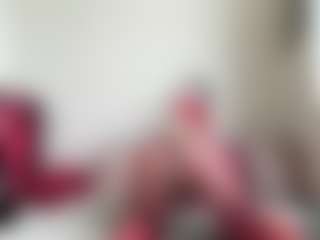 Live cam show with bratzdollchloe - Blue Eyes on Cam Slut