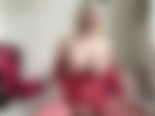 bratzdollchloe's Live Sex Cam Show