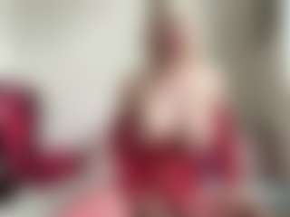 bratzdollchloe's Live Sex Cam Show
