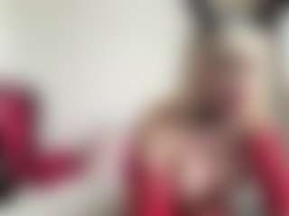 Live cam show with bratzdollchloe - Drinking on Streamer API