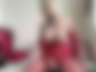 bratzdollchloe's Live Sex Cam Show