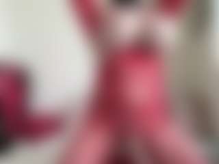 Live cam show with bratzdollchloe - Tease on Streamer API
