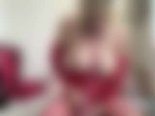 Live cam show with bratzdollchloe - HD on CamwithHer
