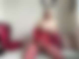 bratzdollchloe's Live Sex Cam Show