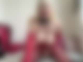 Live cam show with bratzdollchloe - Blue Eyes on Milfs Live