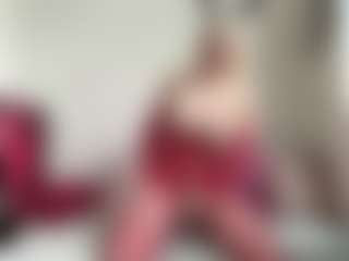 bratzdollchloe's Live Sex Cam Show