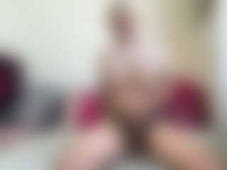 Live cam show with bratzdollchloe - Blonde Hair on Strip Flash - Live Sex Shows