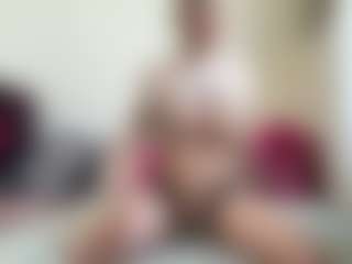 bratzdollchloe's Live Sex Cam Show