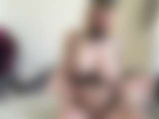 Live cam show with bratzdollchloe - Tattoos on Mixed Magazine Live