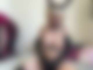 bratzdollchloe's Live Sex Cam Show